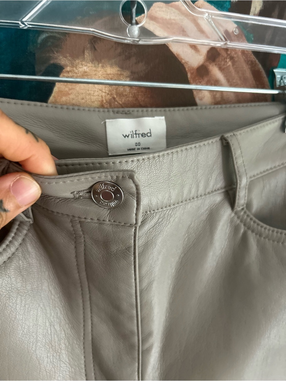 Aritzia Wilfred Melina Vegan Leather Straight Leg Pants Taupe Size 00